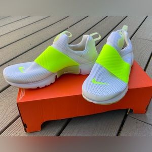 Nike Presto Extreme SE, White & Volt, Boys 7